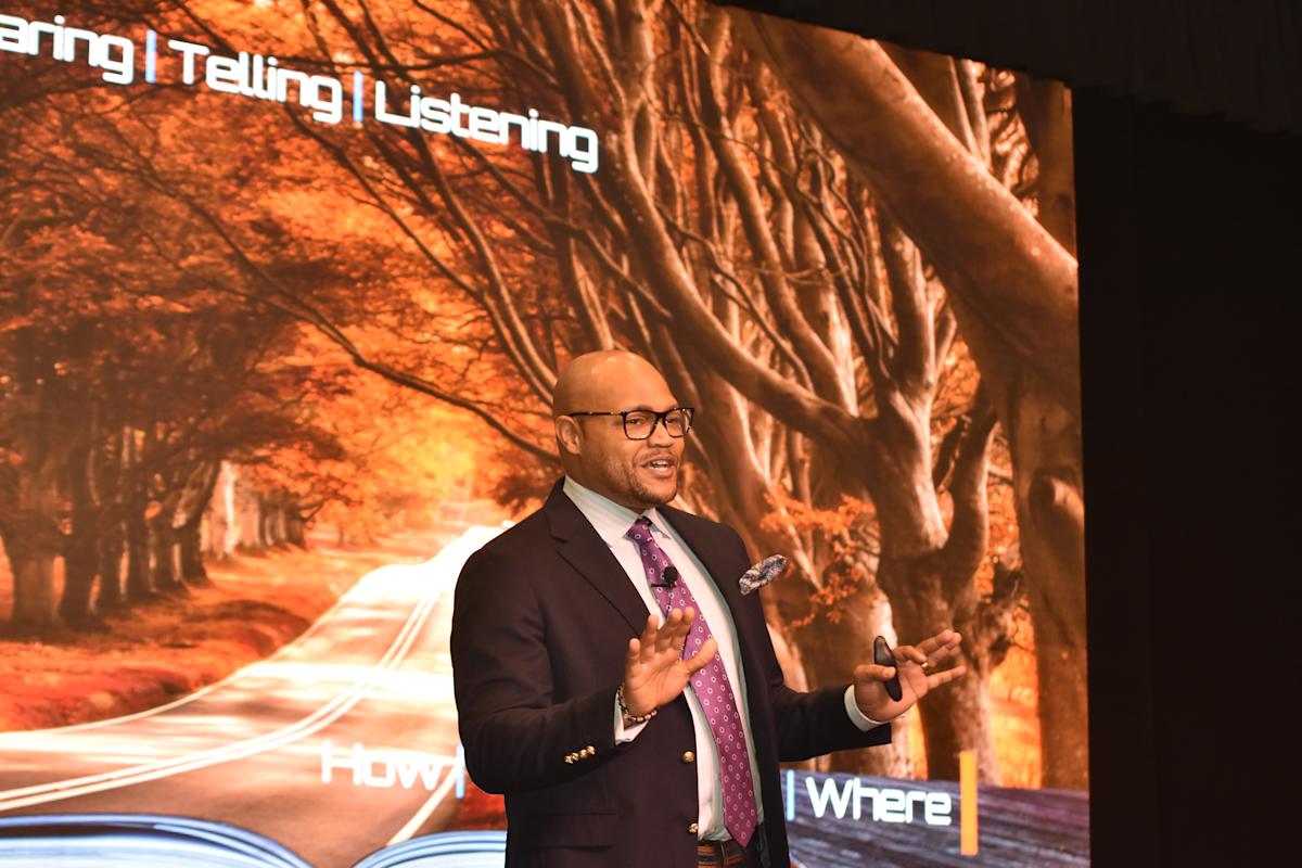 著者Q&A: 経済的な調和を見つける 著者Q&A: 経済的な調和を見つける