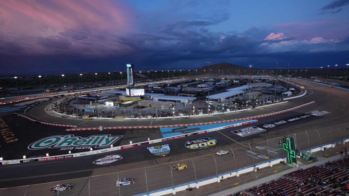 週末のスケジュール、NASCAR カップ、エクスフィニティ、フェニックスでのトラック チャンピオンシップ 4 のテレビ情報 週末のスケジュール、NASCAR カップ、エクスフィニティ、フェニックスでのトラック チャンピオンシップ 4 のテレビ情報