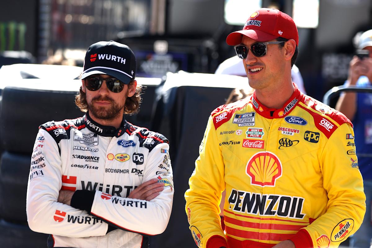 NASCAR: 日曜のチャンピオンシップレースを前に、タイトル候補4名がフェニックスでどのように集結するか NASCAR: 日曜のチャンピオンシップレースを前に、タイトル候補4名がフェニックスでどのように集結するか