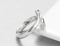 Abrazo Infinito™ – Anillo ajustable