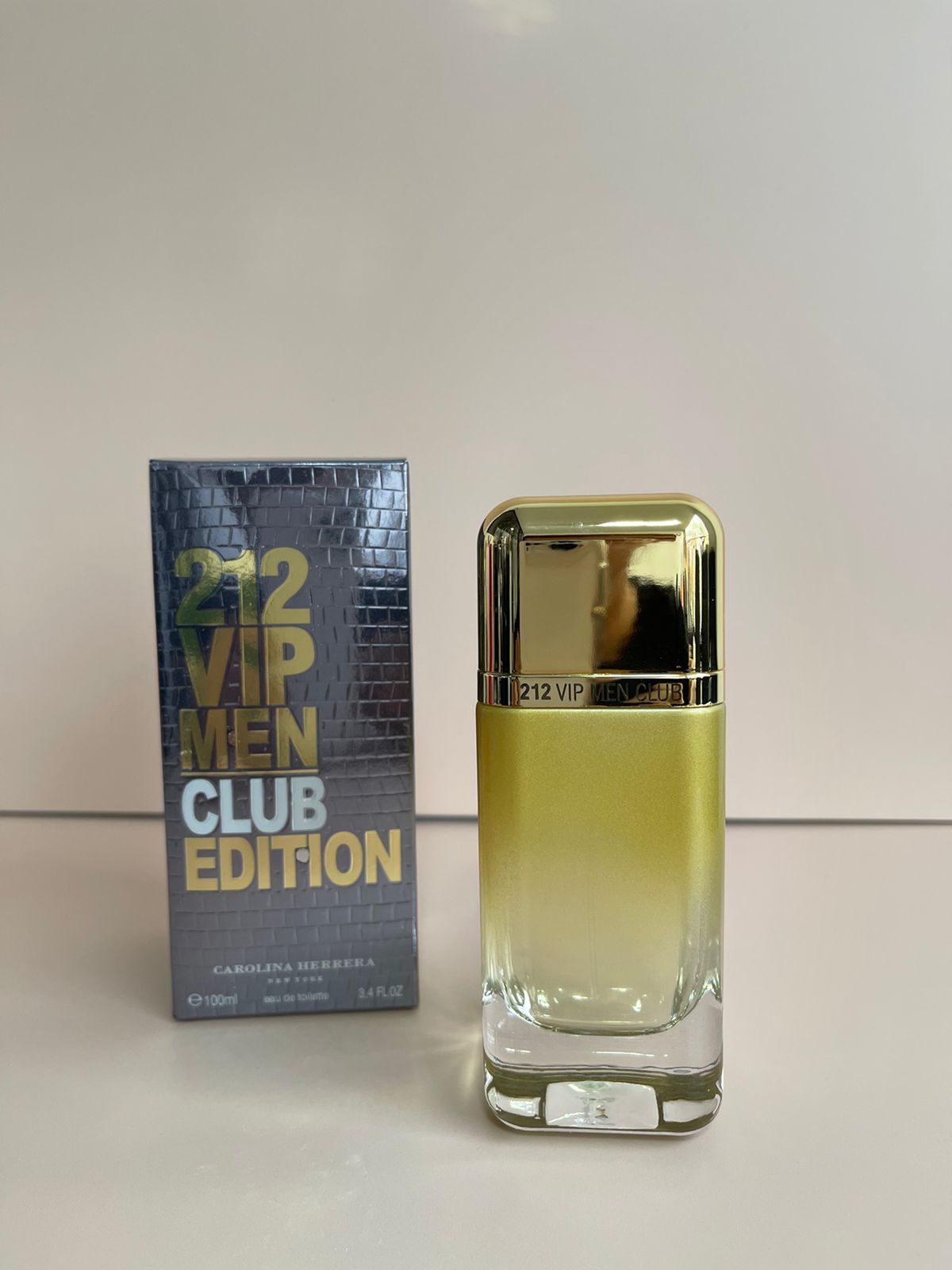 Perfume 212 VIP Men Club Edition Replica