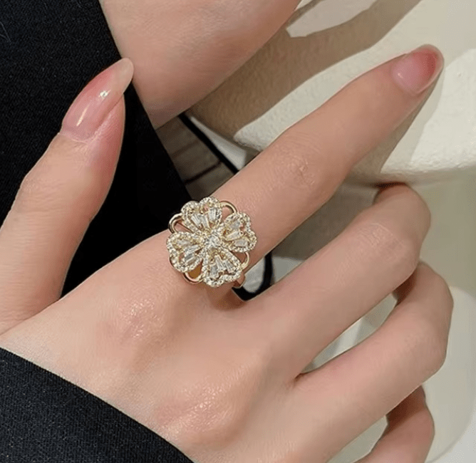 Anillo De Cuatro Hojas