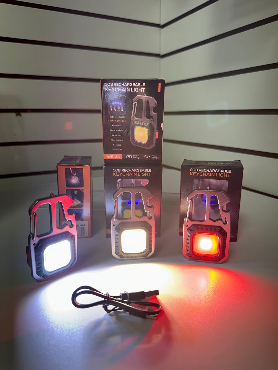 Mini Llavero con Luz LED Recargable USB