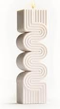 SKP Decor – Vela perfumada de cera de soja pura hecha a mano con forma de zig zag  Vela de diseño para decoraciones, juego de 2 piezas (blanco y