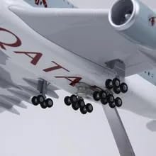 Modelo grande de avión Qatar A380 a escala 1160, aviones de 19.9 in, aviones de resina plástica para colección o regalo (blanco, sin luz)