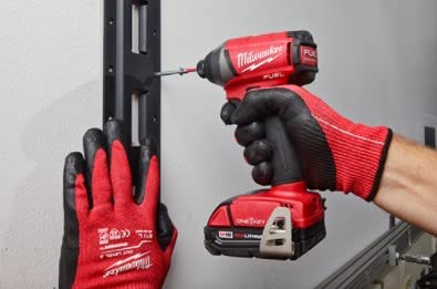 Milwaukee PACKOUT 48-22-8482 – Pista electrónica vertical resistente a la corrosión, con recubrimiento en polvo, para uso con el modelo 48-22-8481