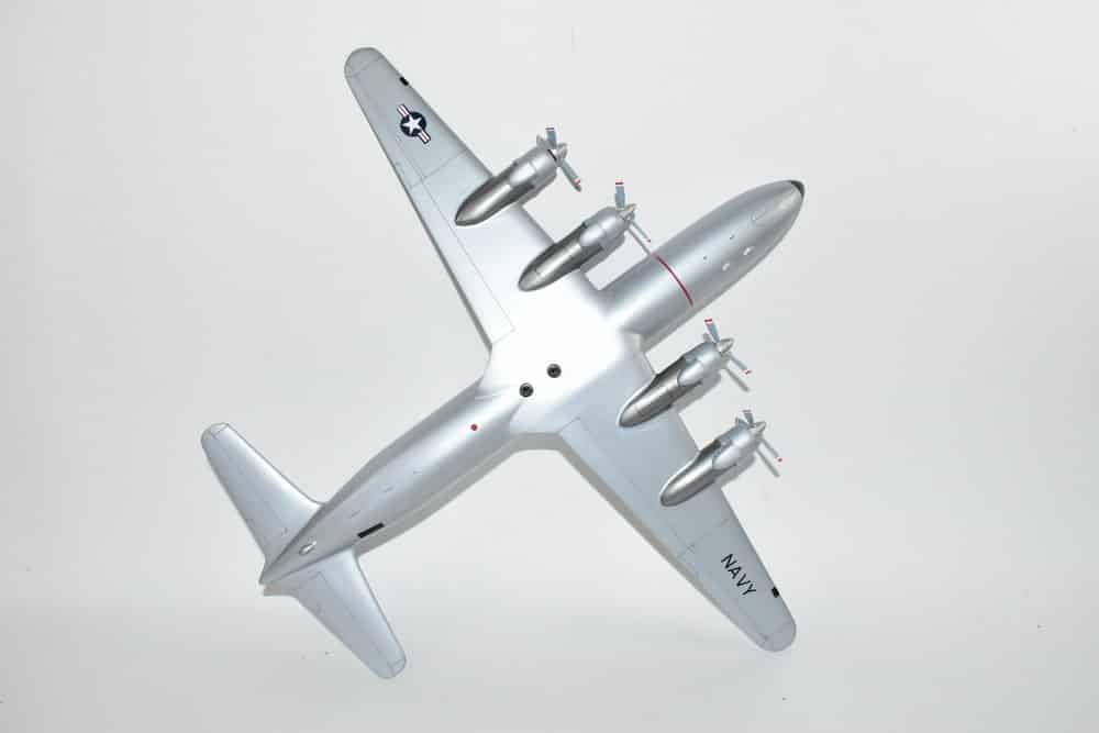 Squadron Nostalgia LLC VR-52 Taskmasters C-118BRD6-1 (1980) Modelo, Escala 178, Caoba, DC-6, Douglas