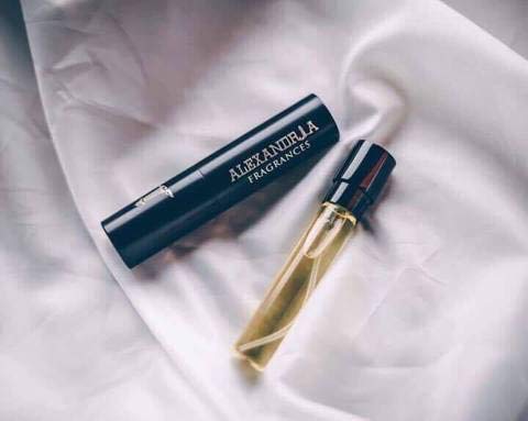 Brasilia (lote ahumado) Spray de viaje por Alexandria FragrancesExtrait de Parfum, larga duración, día o noche
