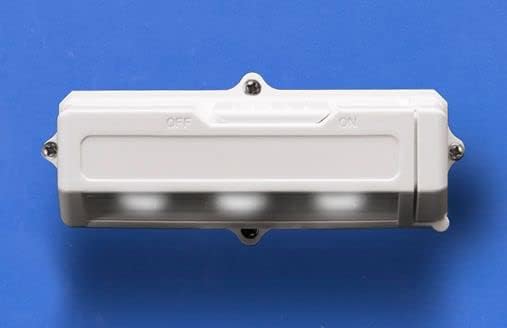 Cobalt – Kit de accesorios únicos para enfriadores de 2555 cuartos de galón (incluye divisortabla de cortar, canasta, cerradura, luz y enchufe)