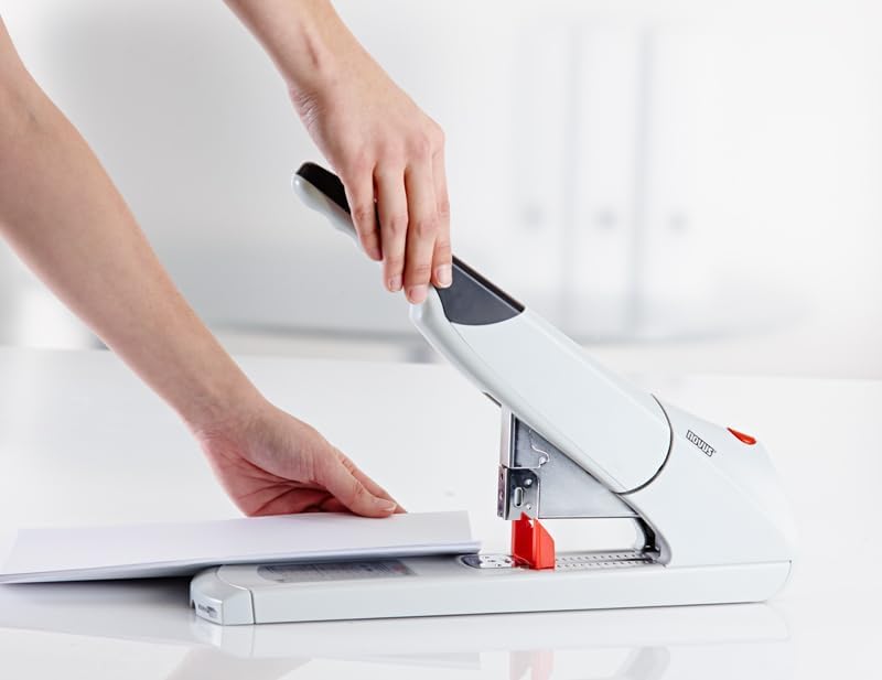 Novus Engrapadora resistente B56, capacidad para 200 hojas, antiatascos, profundidad de grapado de 3 pulgadas con guía ajustable, derivación de