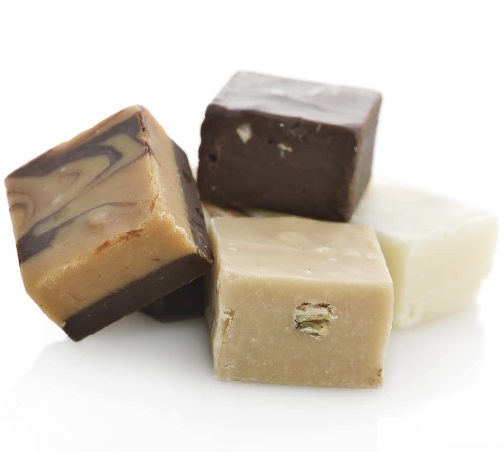 Milkylicious – Dulce cremoso suave hecho a mano a la antigua, crujiente de chocolate con leche inglesa (14 libra), hervidor cocido y envuelto