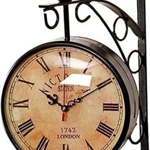 Victoria Station – Reloj de pared de doble cara, estación de Victoria, Londres, 1747, forma redonda, antigua, sala de estardormitorio, de A & U Victoria Station – Reloj de pared de doble cara, estación de Victoria, Londres, 1747, forma redonda, antigua, sala de estardormitorio, de A & U