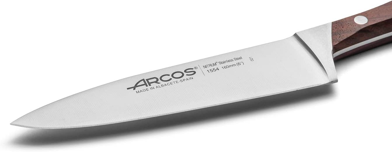 ARCOS Cuchillo de chef forjado de 6 pulgadas. Hoja de acero inoxidable nitrum 6.299 in. Mango ergonómico de polioximetileno. Mango marrón