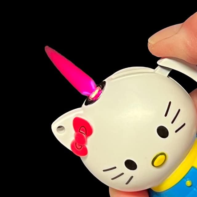 NIVEK Kitty – Encendedor 3D con llama rosa, encendedor Kawaii, gato, KT, anime, Y2K, cadena colgante desmontable (rojo)