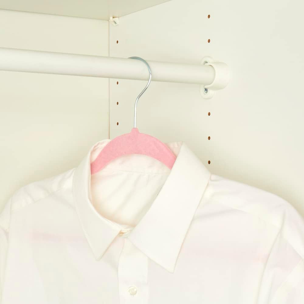 Home Basics – Perchas de terciopelo para ropa (paquete de 60 unidades), color rosa, perchas de fieltro para camisetas, chaquetas, vestidos y