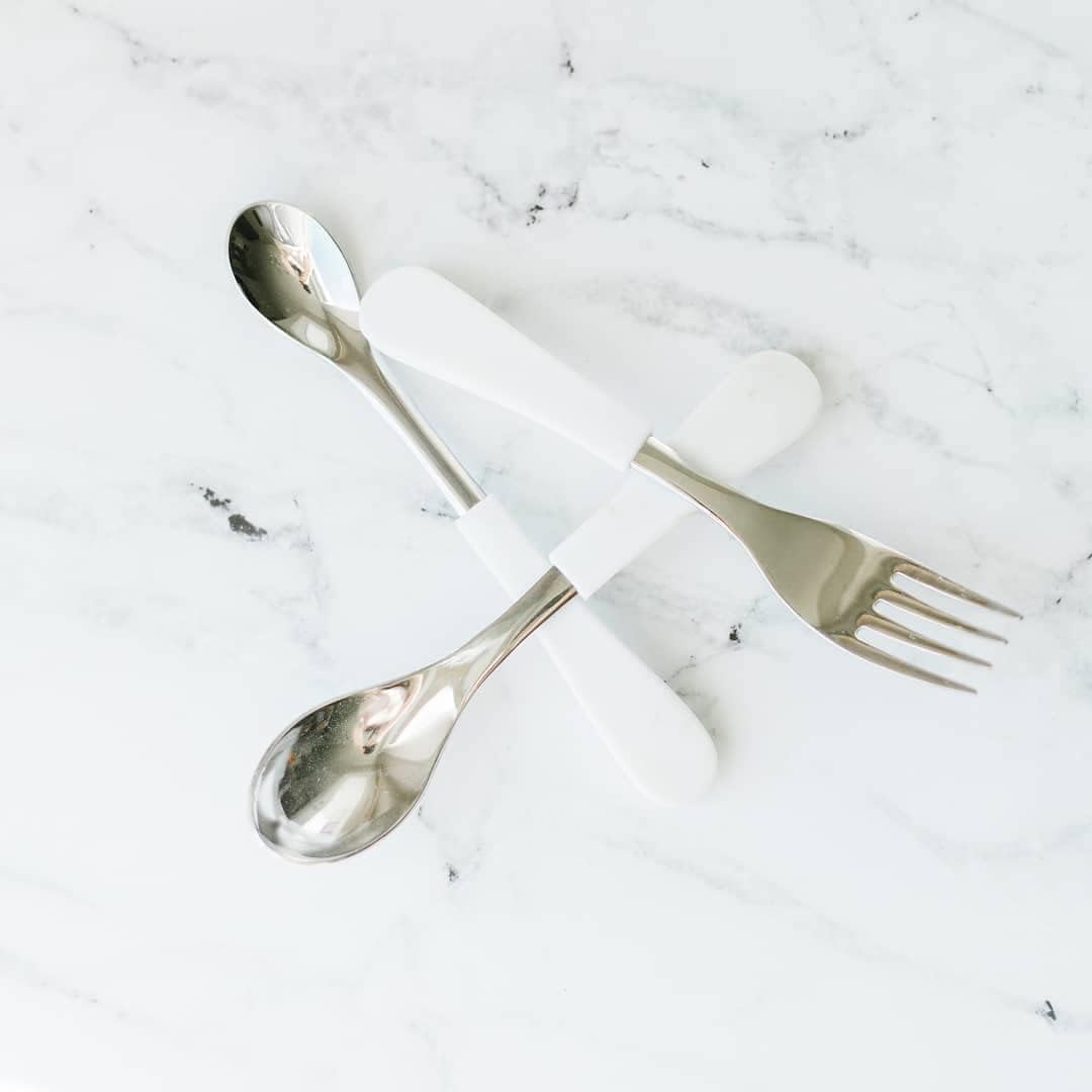 Avanchy Juego de tenedores para bebés, utensilios de acero inoxidable y silicona, cubiertos de destete LED para bebés, cubiertos de cubiertos para