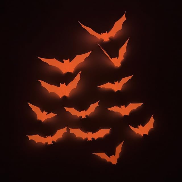 Decoración de pared de murciélagos fluorescentes 3D de Halloween, 96 piezas de 8 tamaños diferentes, calcomanías realistas de PVC espeluznantes,