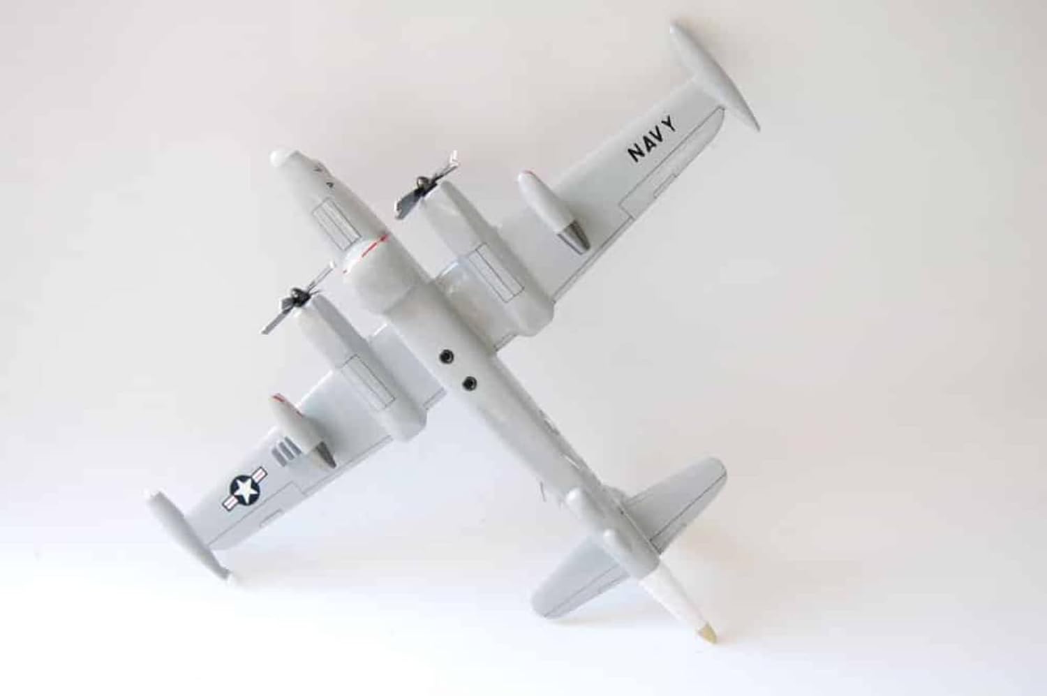 Squadron Nostalgia LLC VP-42 Sea Demons P2V7 Modelo,Maqueta de Mahogany