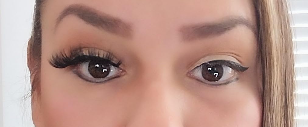 1 par de pestañas postizas y 1 cepillo de pestañas, pestañas postizas, 3D natural, aspecto dramático, reutilizable, ligero y cómodo, libre de