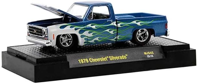 M2 Machines 1979 Chevy Silverado Pickup Truck azul con llamas blancas Edición limitada a 6600 piezas en todo el mundo 164 modelo fundido a troquel