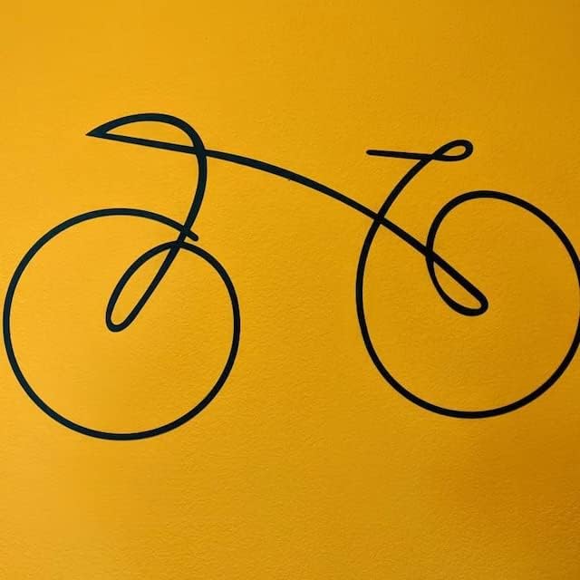 Arte de pared de metal, arte geométrico de bicicleta, decoración de ciclista, arte de pared de motociclista, letrero de línea metálica, decoración