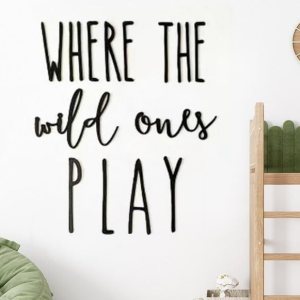 Decoración de pared para sala de juegos, 23 pulgadas XL con texto en inglés Where The Wild Ones Play (Where The Wild Ones Play) Decoración de pared para sala de juegos, 23 pulgadas XL con texto en inglés Where The Wild Ones Play (Where The Wild Ones Play)