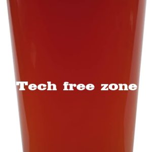 Tech Free Zone – 16oz Beer Pint Glass Cup Tech Free Zone – 16oz Beer Pint Glass Cup