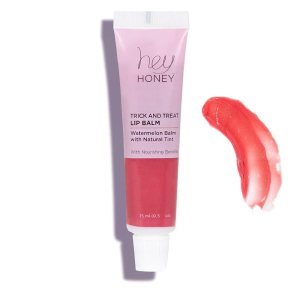 Hey Honey Trick and Treat – Bálsamo labial de sandía, tinte natural 2 en 1 con propiedades hidratantes e hidratantes Hey Honey Trick and Treat – Bálsamo labial de sandía, tinte natural 2 en 1 con propiedades hidratantes e hidratantes