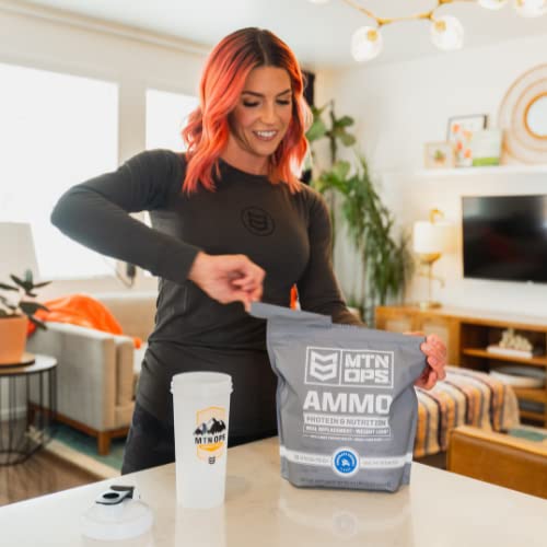 MTN OPS Batido de reemplazo de comida en polvo de proteína de munición para construcción muscular magra, 28 porciones, chocolate con mantequilla de