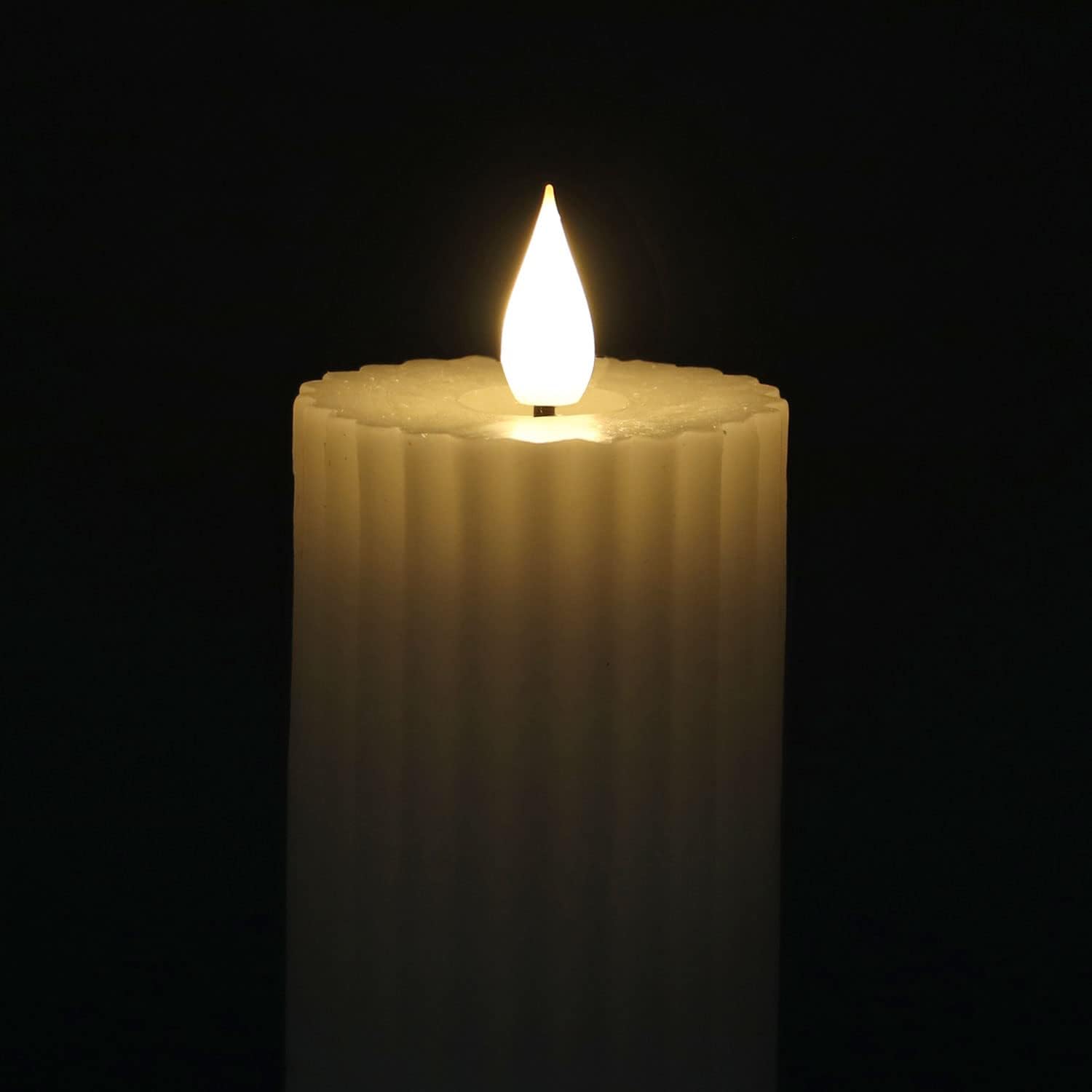 Fanna Velas LED sin llama de columna delgada de 8 pulgadas, color blanco, funciona con pilas, diseño de rayas, pilas y control remoto incluidos,