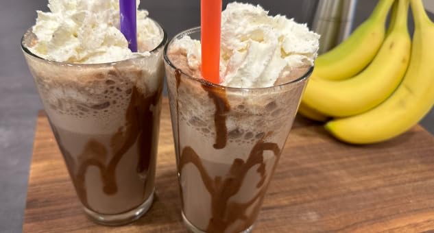 Ultra Premium Latte Frappe Mix Mocha Cookie Crumble Enjoy Cold Paquetes de 3-3.35 oz (95G) Peso neto 10.05 oz (285G)