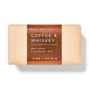 Bath & Body Works Jabón de barra limpiadora de manteca de karité para café y whisky, 4.2 oz (café y whisky) Bath & Body Works Jabón de barra limpiadora de manteca de karité para café y whisky, 4.2 oz (café y whisky)