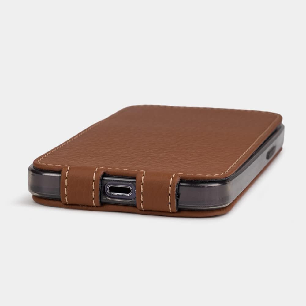 Marcel Robert – Funda con tapa de piel auténtica para iPhone 14 Pro – Modelo patentado – Fabricado en Francia – Caramelo