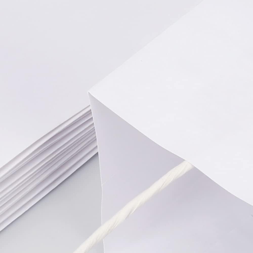 Oikss Cada paquete de 100 bolsas de regalo de papel kraft blanco pequeño y mediano con asas a granel