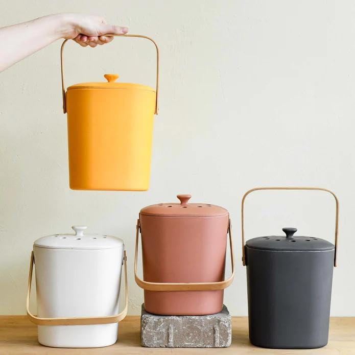 Bamboozle – Contenedor de compostaje, compostador de encimera interior que incluye 2 filtros de carbón, fibra de bambú sostenible (granada)