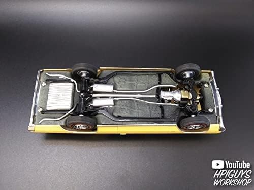 AMT 1964 Olds Cutlass 442 Hardtop 125 Kit de modelo, color de fábrica