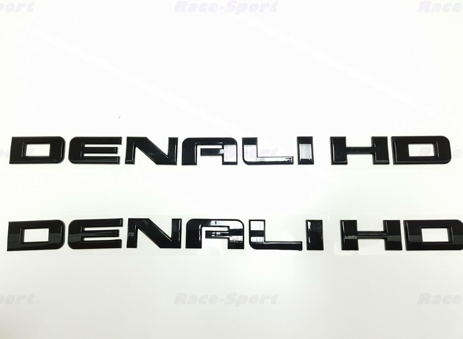 Denali – 2 emblemas de repuesto en 3D para puerta lateral y puerta trasera para puerta trasera (color negro brillante)