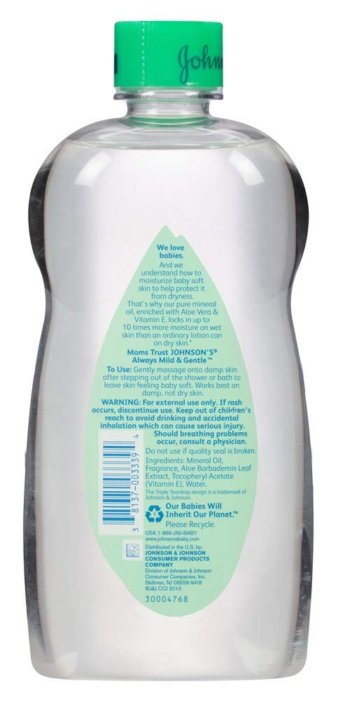 Johnson’s – Aceite para bebé, aceite mineral enriquecido con aloe vera y vitamina E para evitar la pérdida de humedad, hipoalergénico, 20 onzas