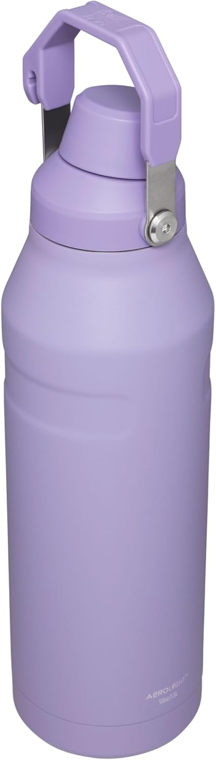 Stanley IceFlow – Botella de agua de flujo rápido de 16 a 50 onzas, tapa de boquilla en ángulo, ligera y a prueba de fugas para viajes y deportes,