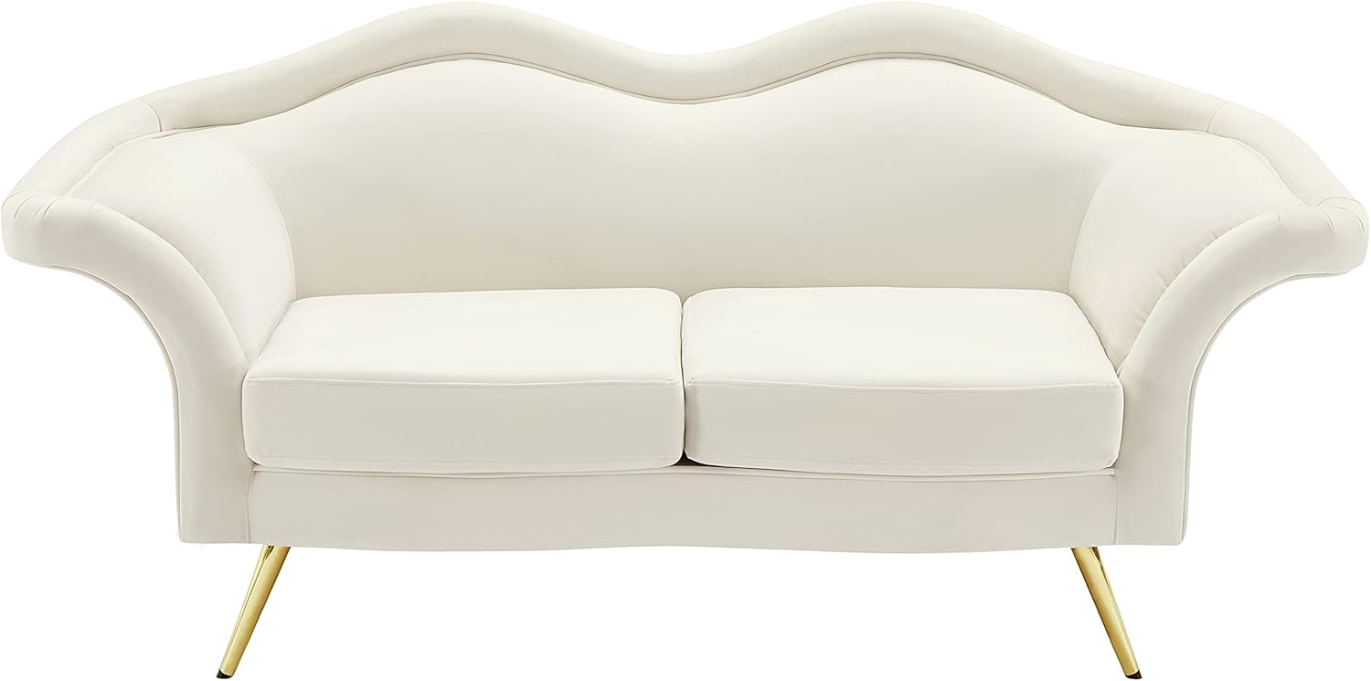 Meridian Furniture Lips Collection – Sofá biplaza tapizado de terciopelo con patas de metal dorado resistentes, color crema