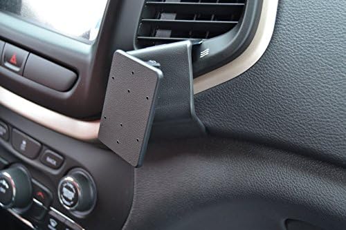 Scosche PC855026 ProClip – Soporte de tablero en ángulo compatible con J eep Cherokee 2014-2023 (solo base de montaje)