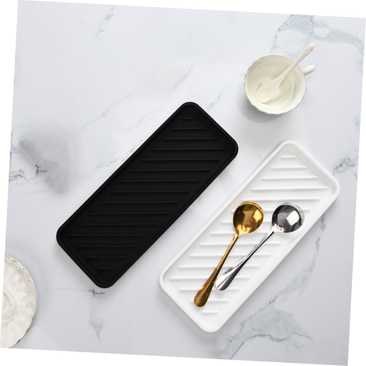 HOMSFOU Estera de silicona 2 uds. Cubiertos de silicona para mostrador de silicona Alfombrilla de secado de platos Bandeja de artículos de tocador