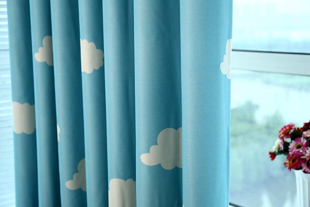 GYROHOME Cortina de nube azul y blanca con ojales en la parte superior, aislamiento térmico, oscurecimiento de habitación, ahorro de ruido,