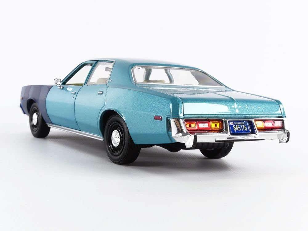 1977 Plymouth Fury Unrestored Turquoise Metallic (Sargento Rick Hunter’s) Hunter (1984-1991) Serie de TV 124 Modelo de automóvil fundido a presión