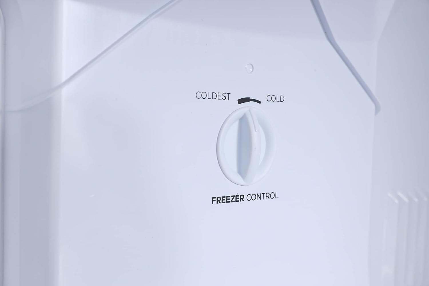 Winia Refrigerador congelador superior de 18 pies cúbicos con máquina de hielo – Acero inoxidable