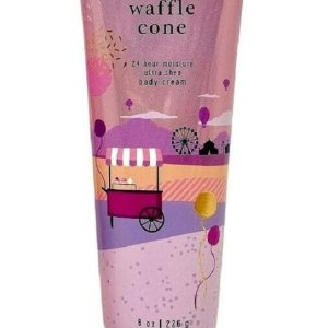 Bath & Body Works Berry Waffle Cone Signature Collection Ultra Crema corporal de karité, 8 onzas (cono de gofre de baya) Bath & Body Works Berry Waffle Cone Signature Collection Ultra Crema corporal de karité, 8 onzas (cono de gofre de baya)