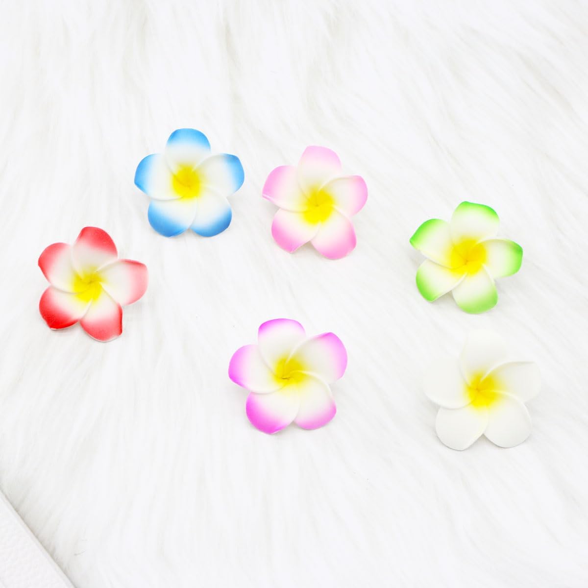 40 piezas de 1.6 pulgadas de espuma artificial hawaiana de plumeria para el cabello, decoración de playa para novia, boda, fiesta, playa, 4 colores