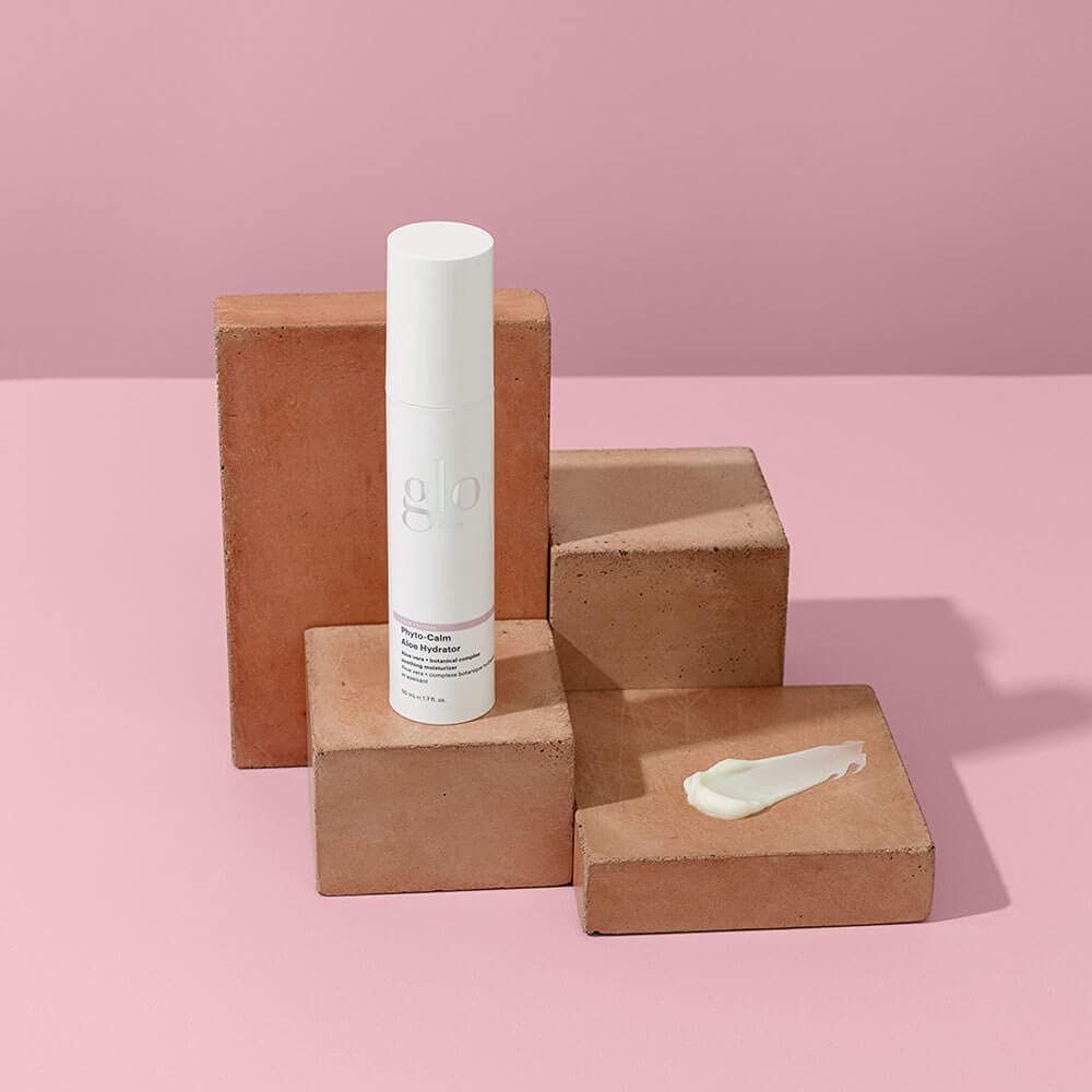 Glo Skin Beauty Phyto-Calm Aloe Hydrator  Calmante e hidratante, disminuye la hiperpigmentación y proporciona protección antioxidante