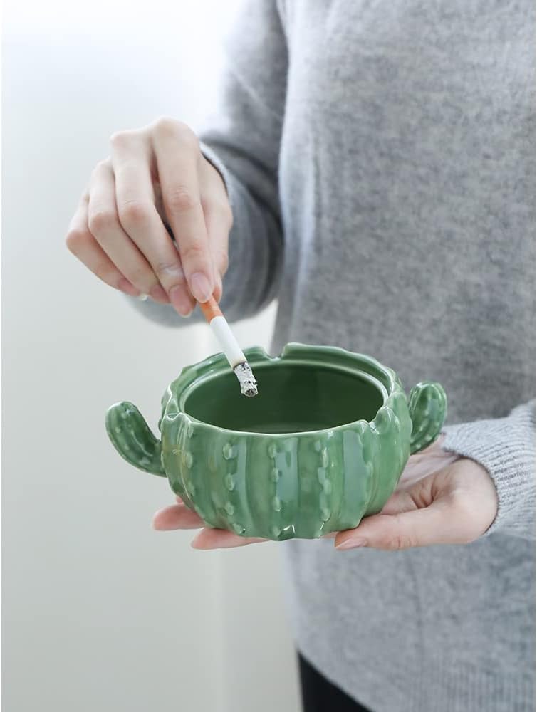wybcfp Cenicero creativo en forma de cactus verde con tapa, cenicero de cerámica verde con tapa, cenicero para manualidades, resistente al viento,