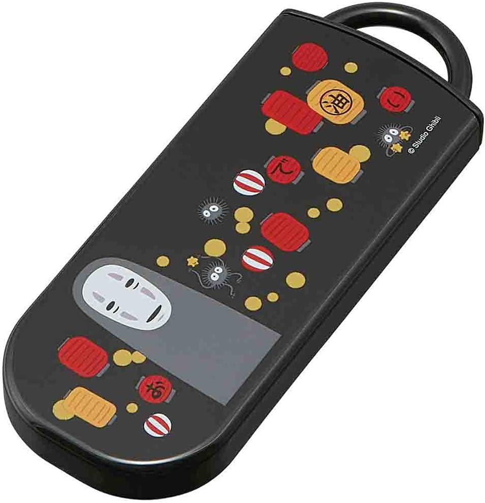 Spirited Away – Juego de utensilios  Incluye tenedor, cuchara, palillos y funda de transporte  Auténtico diseño japonés  Duradero, apto para